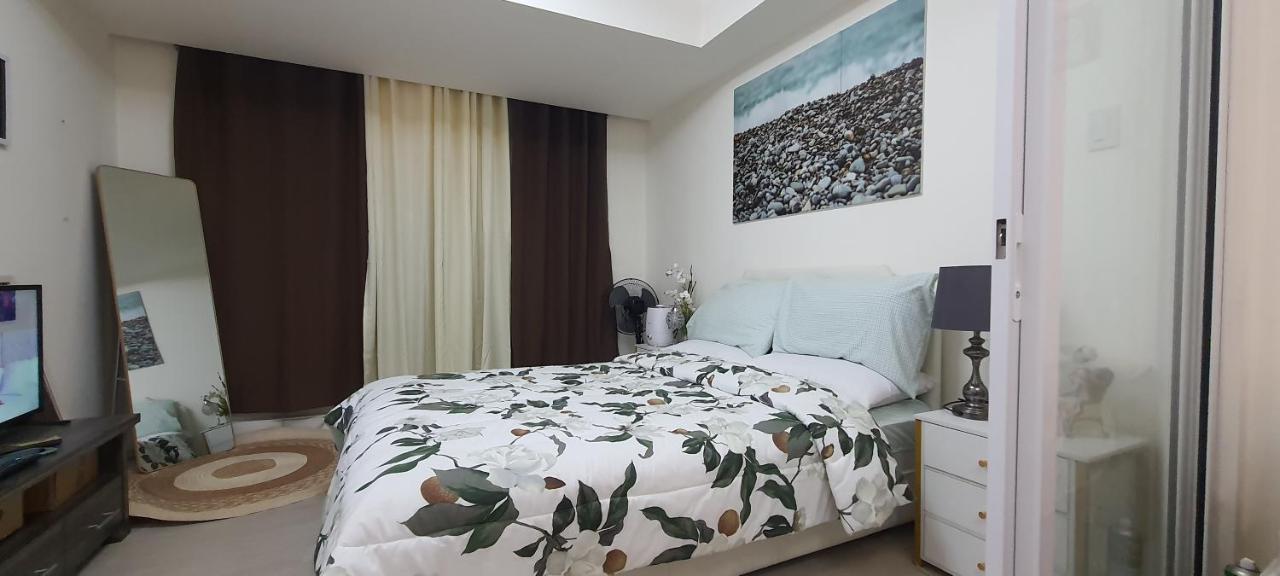 Jn Condotel The Azure Urban Resort Residences Paranaque City Экстерьер фото