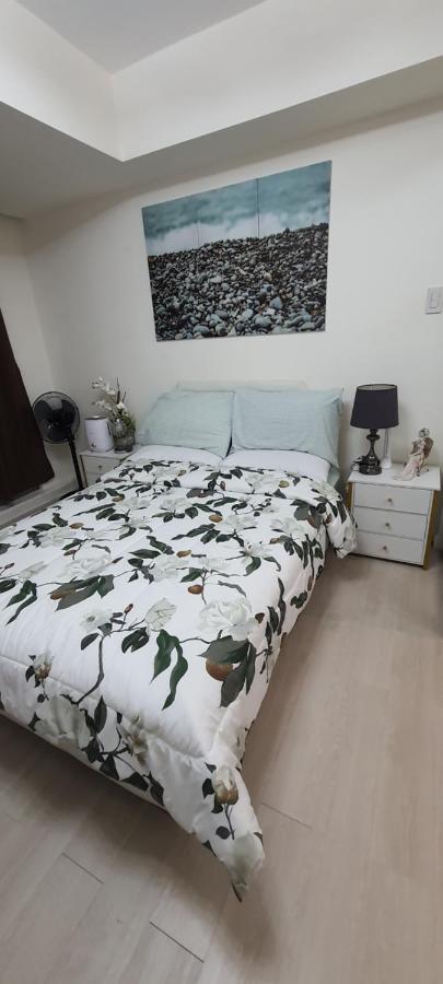 Jn Condotel The Azure Urban Resort Residences Paranaque City Экстерьер фото