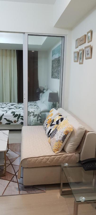 Jn Condotel The Azure Urban Resort Residences Paranaque City Экстерьер фото